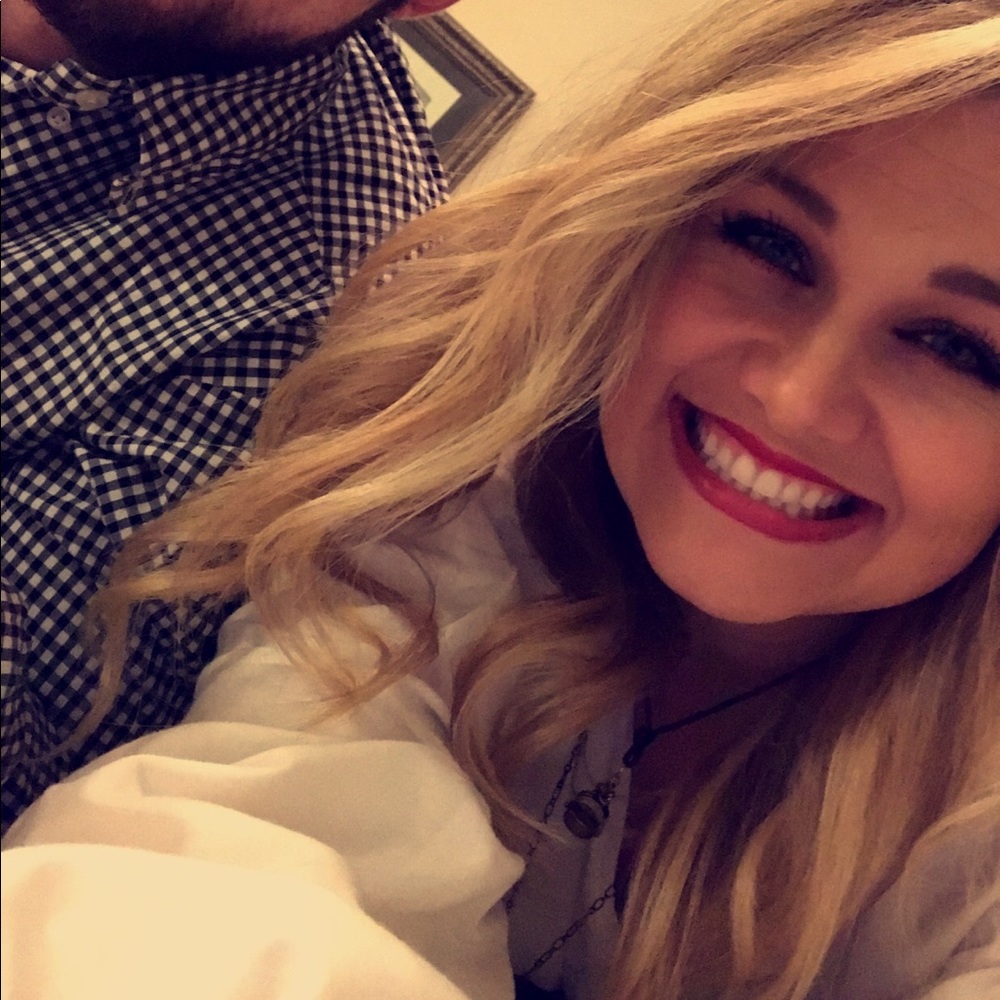 Meet your Posher, Cydnie